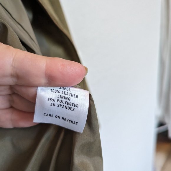 St. John |  Olive |  REAL Leather - Snake & Suede Jacket!! | M | EUC | Rich Mom - Picture 8 of 11